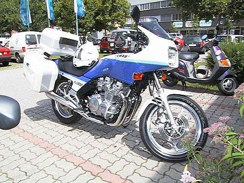 xj900_3.jpg (55299 Byte)